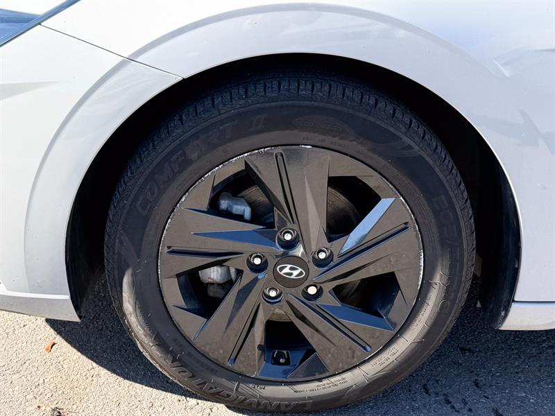 hyundai Elantra 2022 - 10