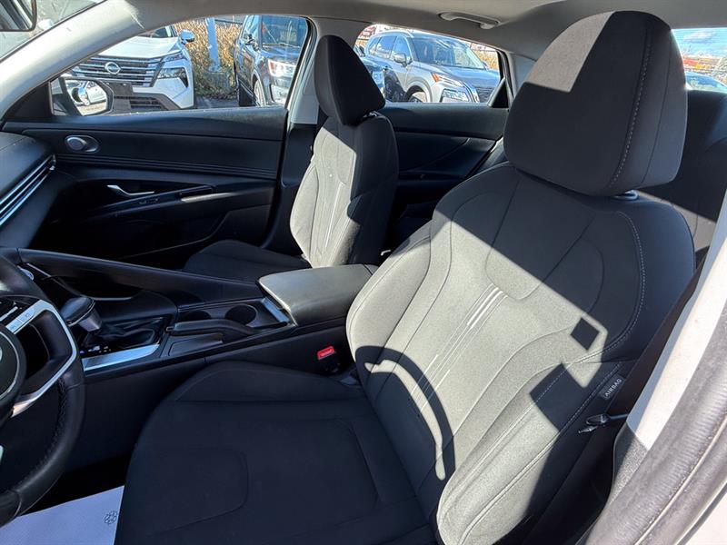 hyundai Elantra 2022 - 20