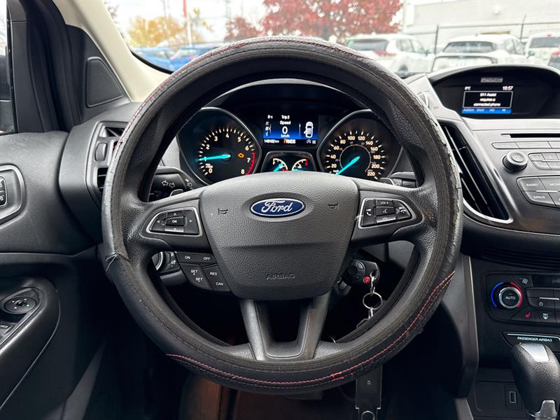ford Escape 2017 - 16