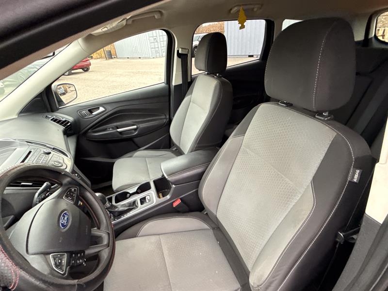 ford Escape 2017 - 19