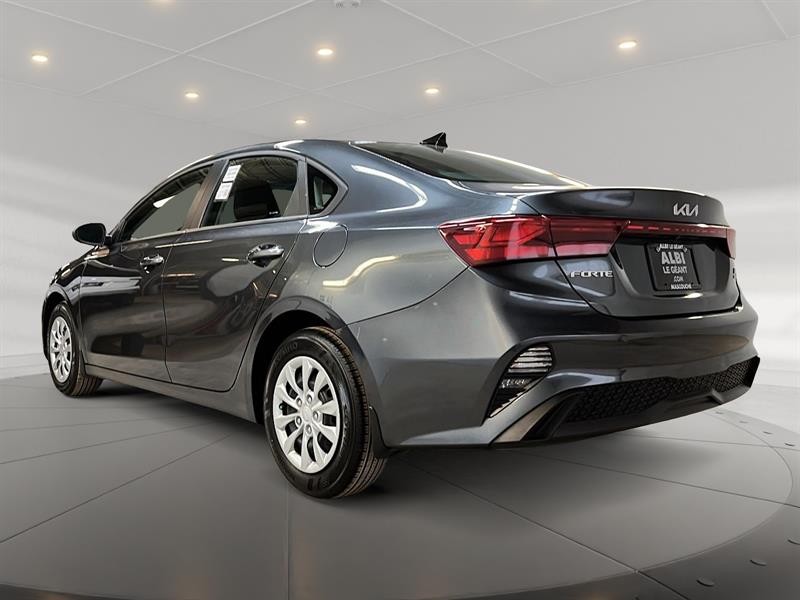 kia Forte 2024 - 6