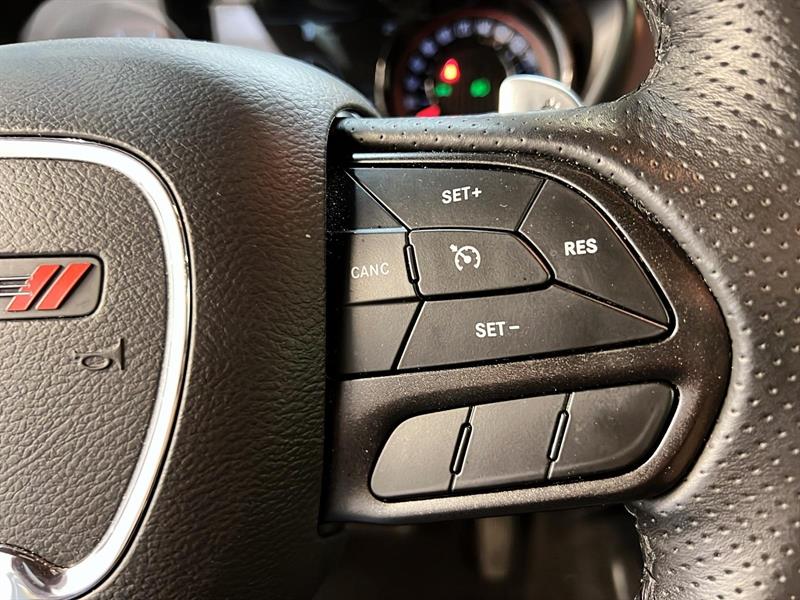 dodge Challenger 2022 - 18