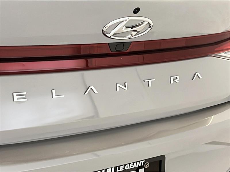 hyundai Elantra 2023 - 24