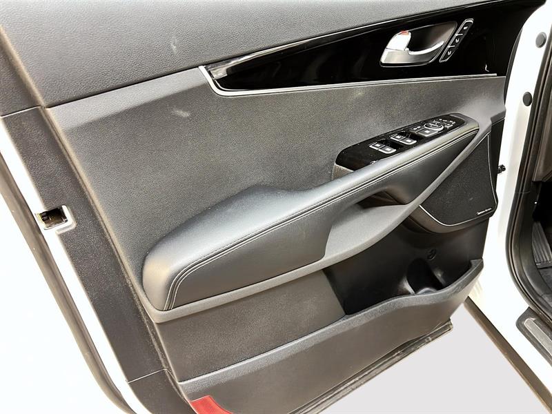 kia Sorento 2020 - 26