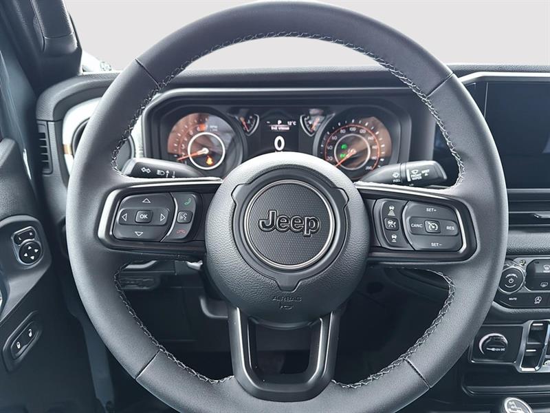 jeep Wrangler 2026 - 13