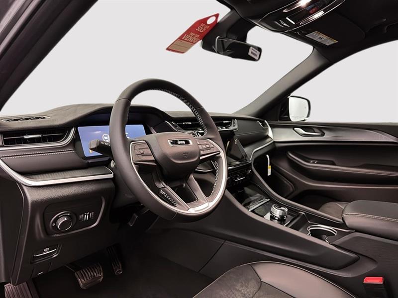 jeep Grand Cherokee 2025 - 17