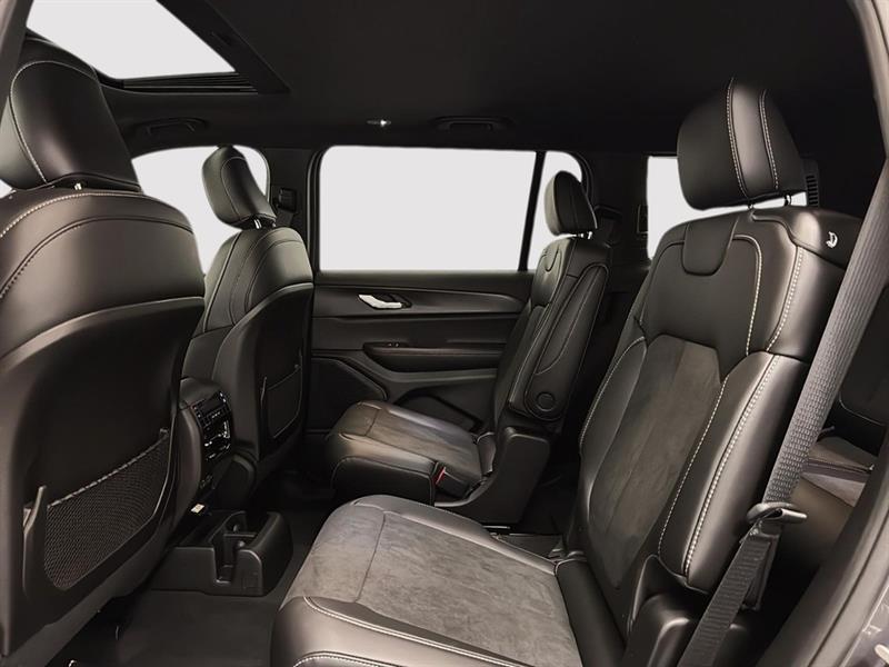 jeep Grand Cherokee 2025 - 23