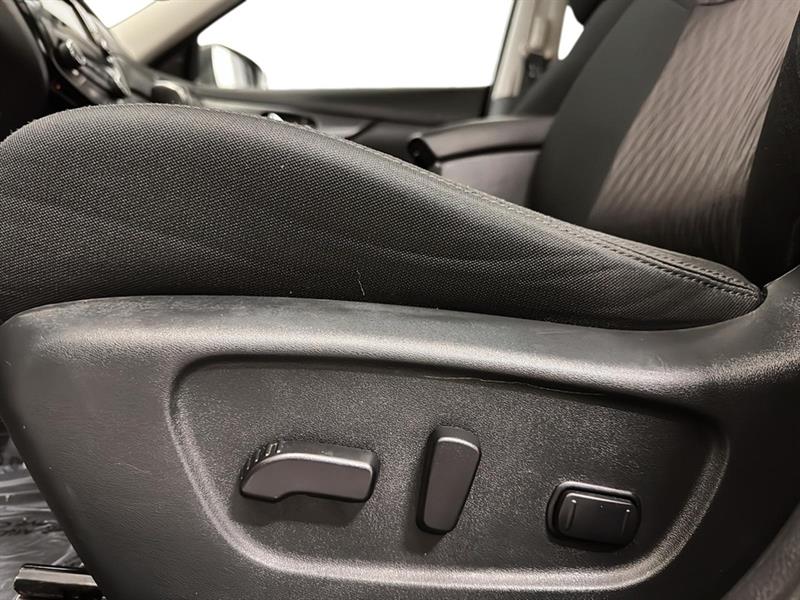 nissan Rogue 2020 - 19