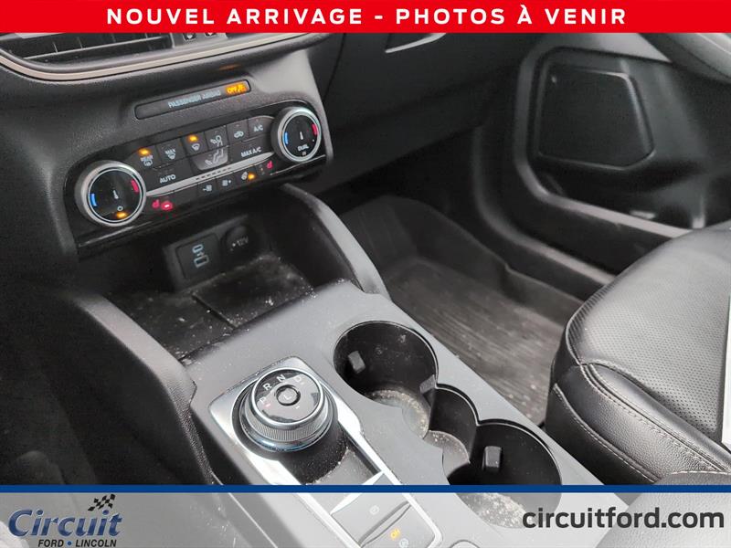 ford Escape 2022 - 13