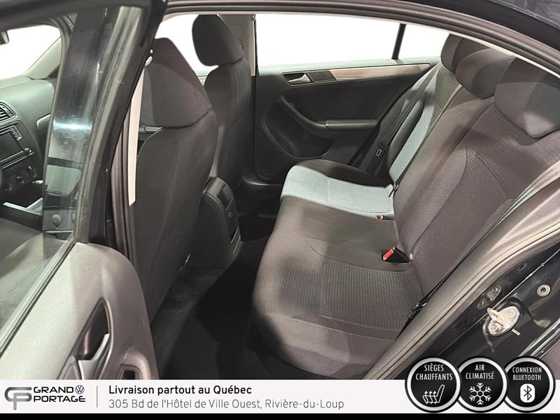 volkswagen Jetta 2017 - 13