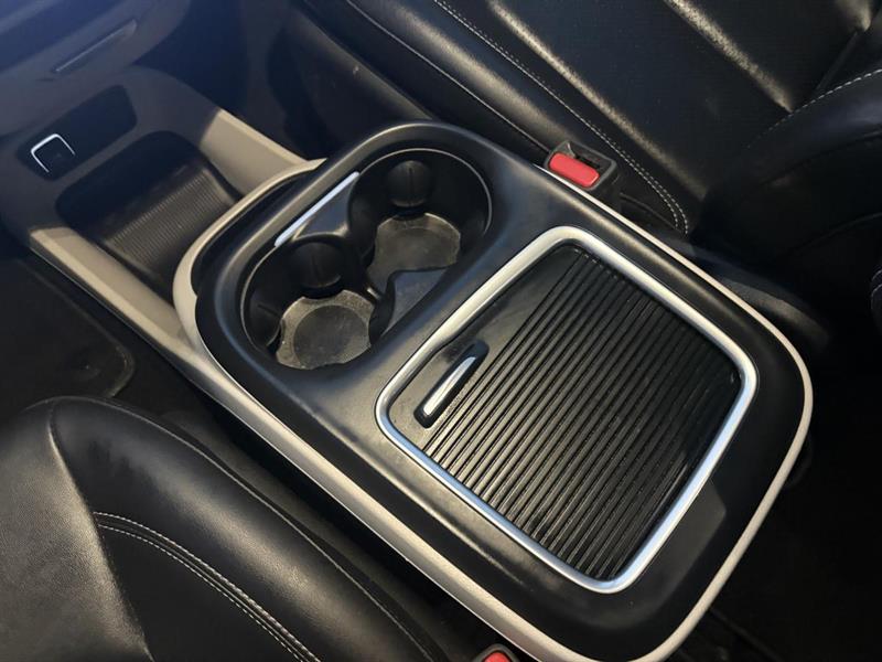 chrysler Pacifica 2024 - 25