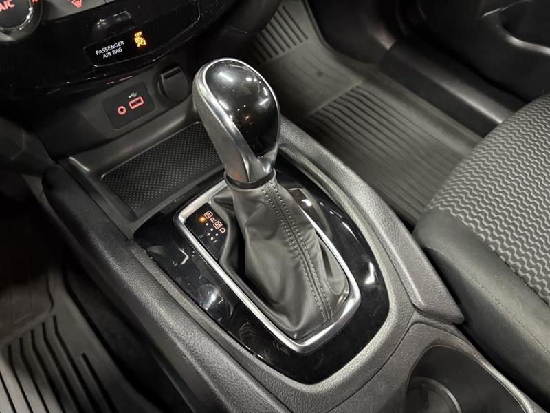 nissan Qashqai 2021 - 30