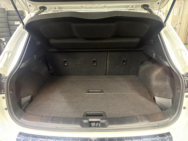 nissan Qashqai 2020 - 32