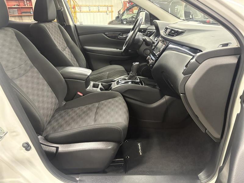 nissan Qashqai 2020 - 34