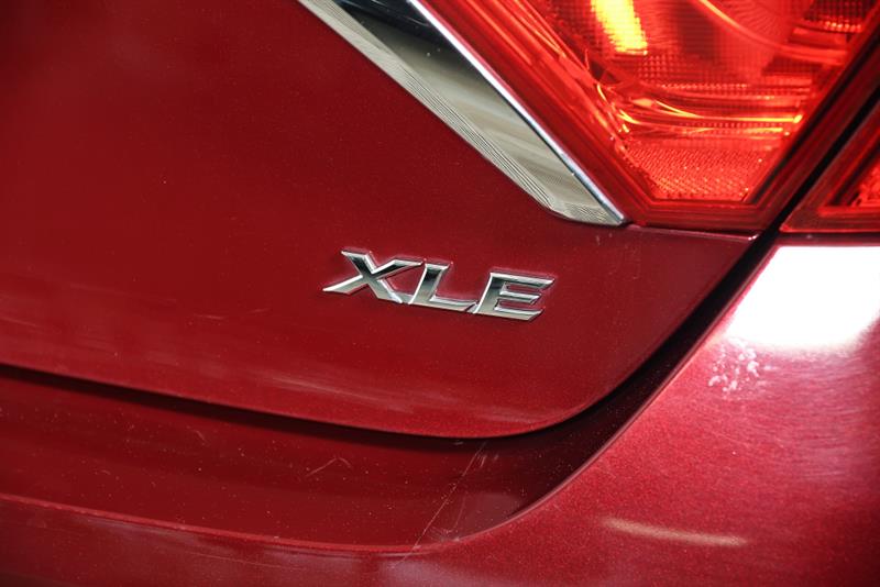 toyota Camry 2017 - 5