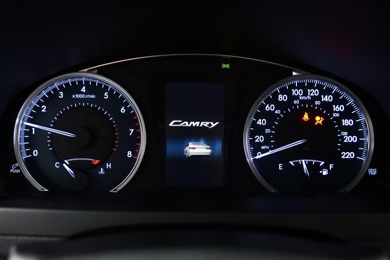toyota Camry 2017 - 19