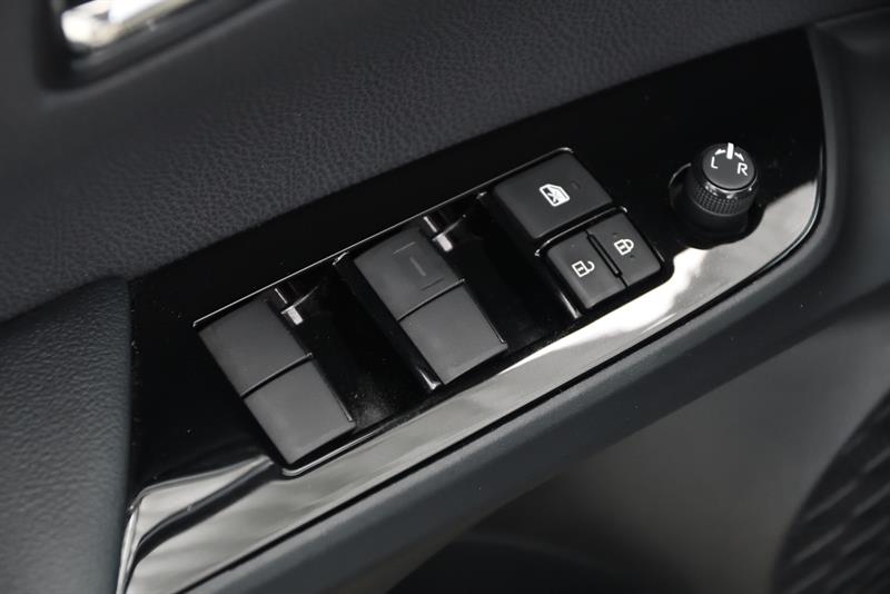 toyota Prius Prime 2022 - 13