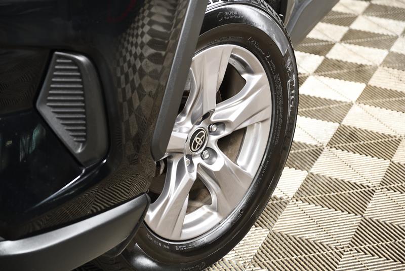 toyota RAV4 2024 - 9