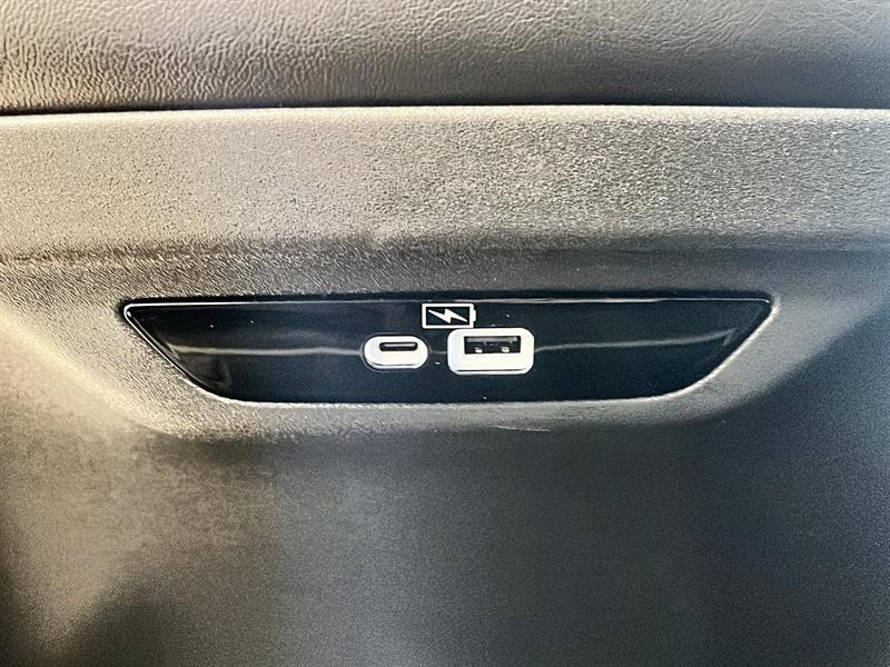 chrysler Pacifica 2022 - 32