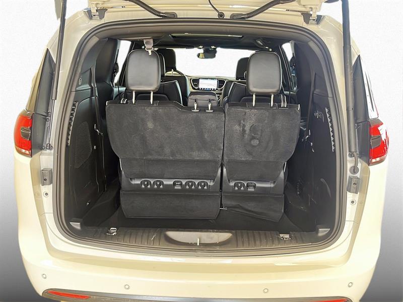 chrysler Pacifica 2022 - 36