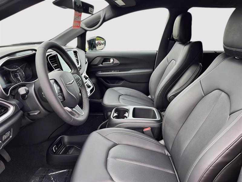 chrysler Grand Caravan 2026 - 14