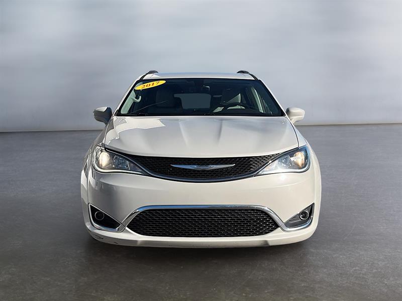 chrysler Pacifica 2017 - 2