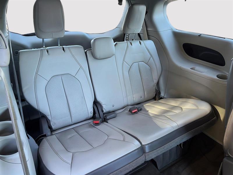 chrysler Pacifica 2017 - 18