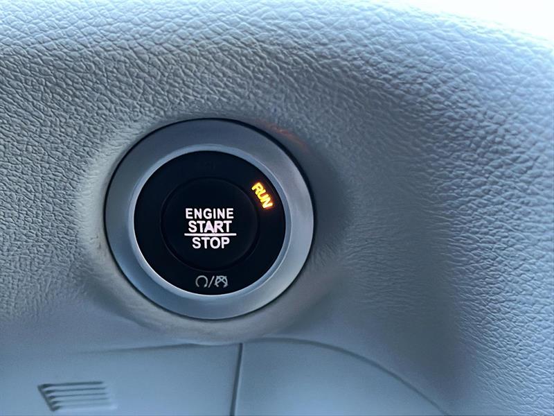 chrysler Pacifica 2017 - 27