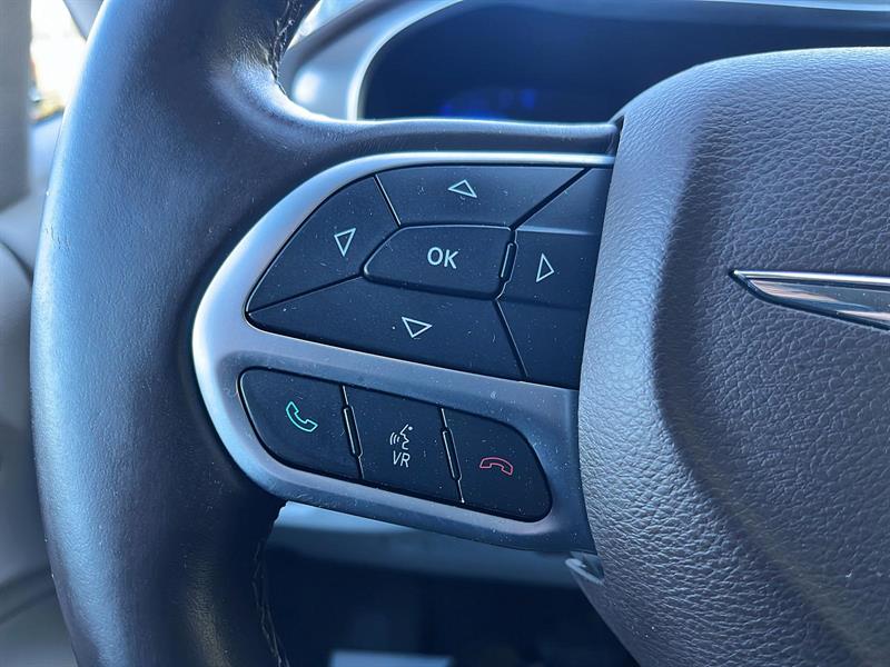 chrysler Pacifica 2017 - 31