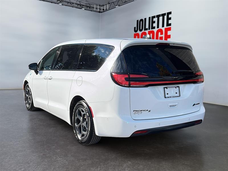 chrysler Pacifica Hybrid 2023 - 5