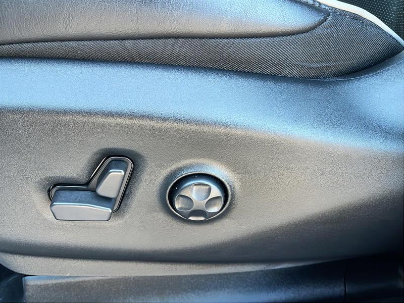 chrysler Pacifica Hybrid 2023 - 32