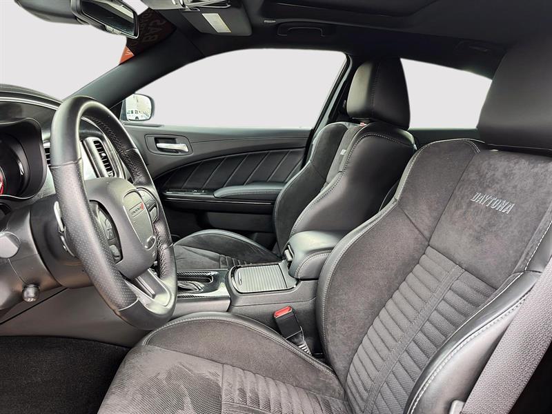 dodge Charger 2022 - 16