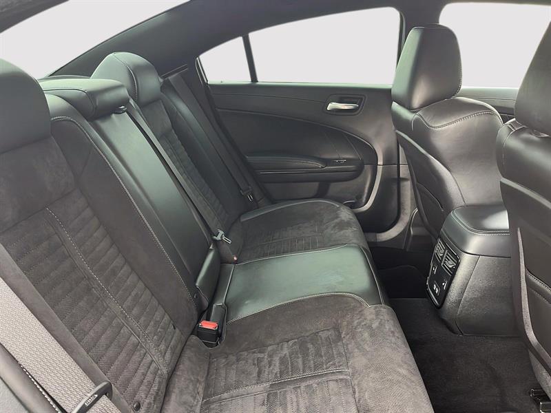 dodge Charger 2022 - 19