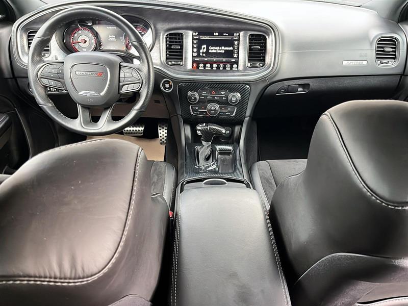 dodge Charger 2022 - 20