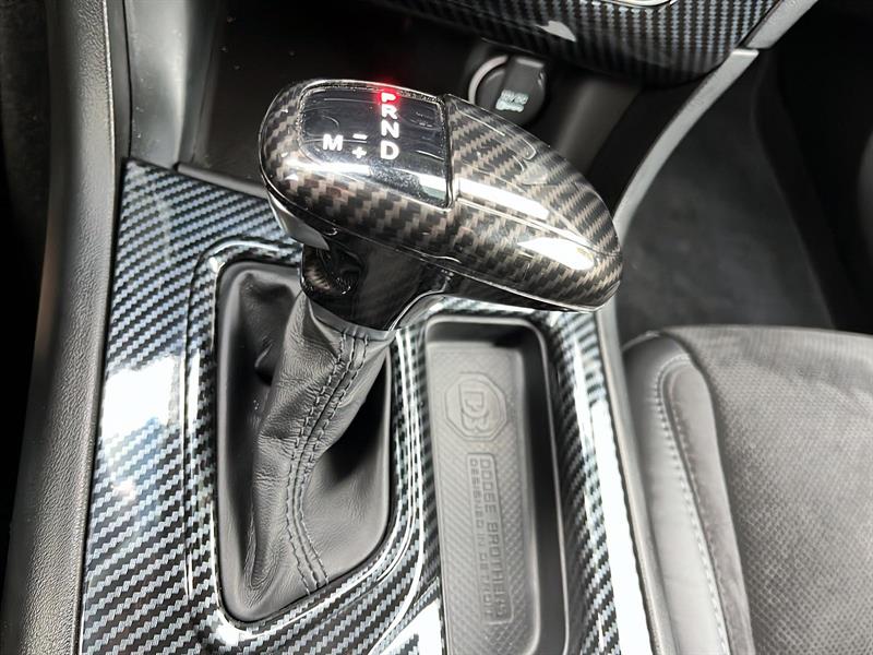 dodge Charger 2022 - 27