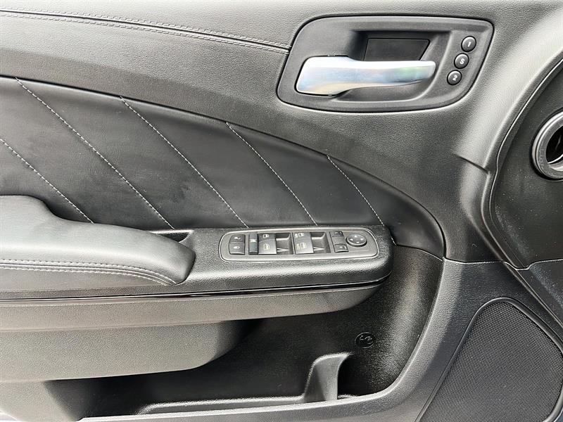 dodge Charger 2022 - 36