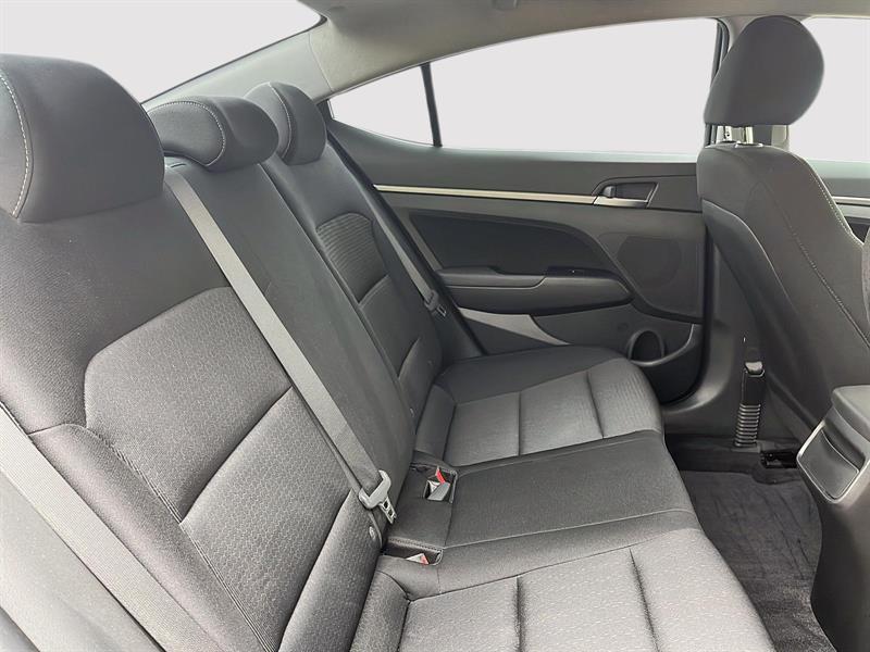 hyundai Elantra 2018 - 16