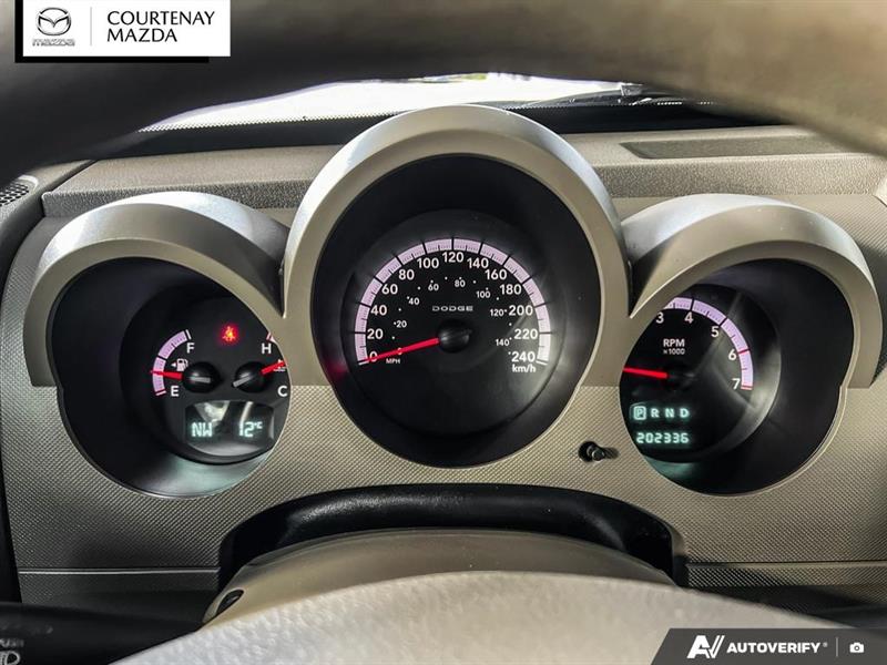 dodge Nitro 2007 - 17