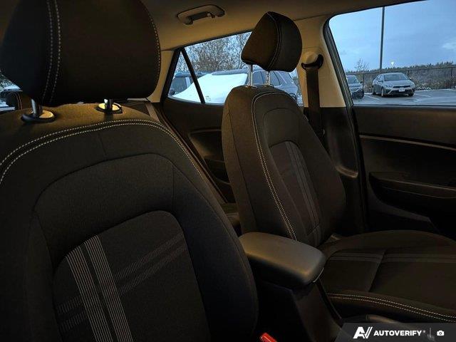 hyundai Venue 2024 - 25