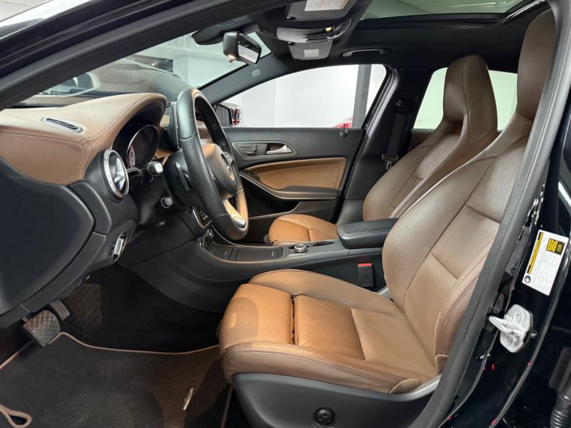 mercedes-benz GLA-Class 2016 - 10