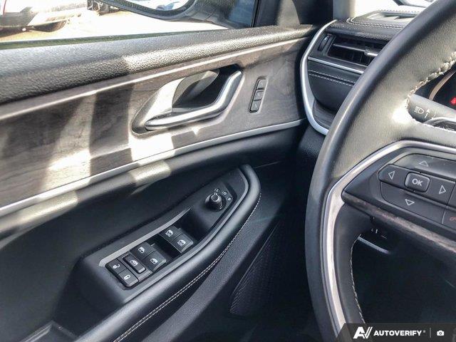 jeep Grand Cherokee 2023 - 16