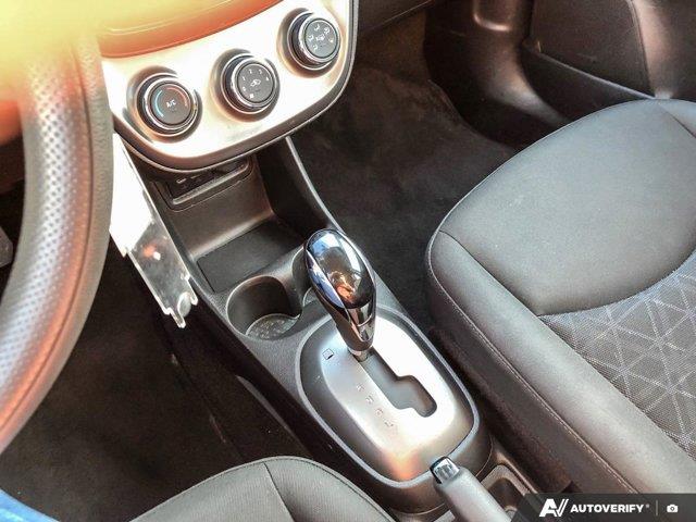 chevrolet Spark 2022 - 17