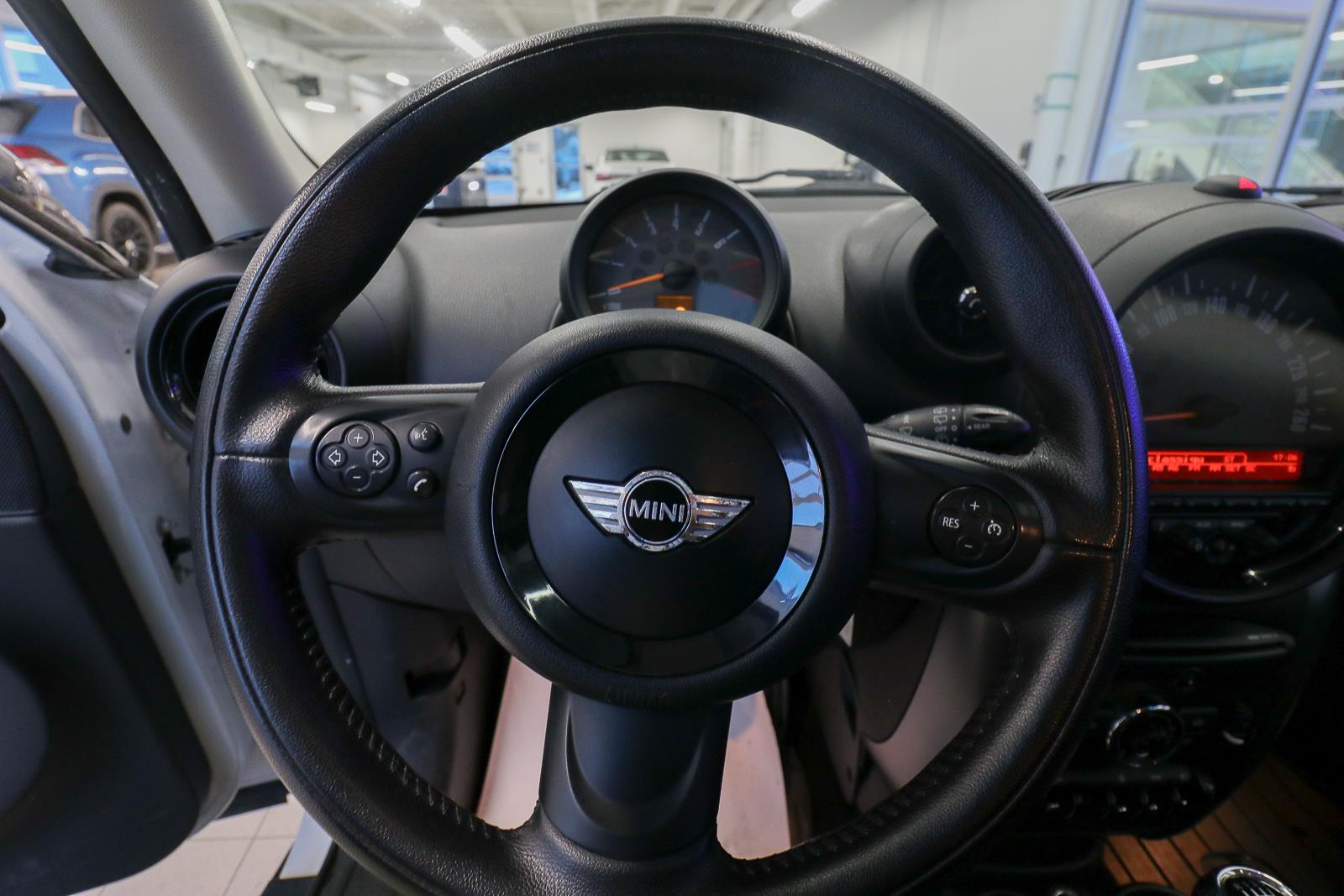 mini Cooper Countryman 2015 - 14