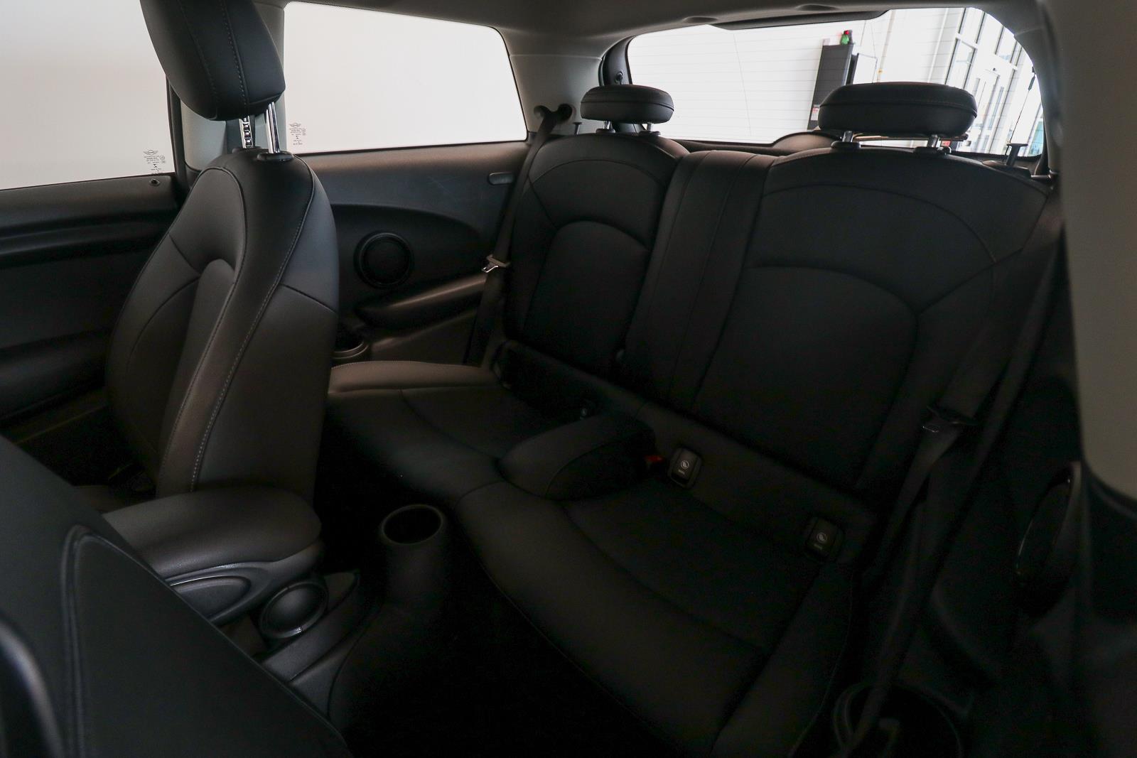 mini 3 Door 2021 - 6