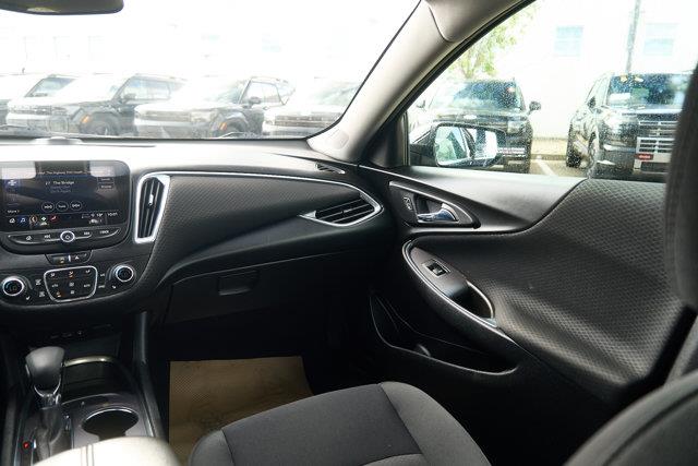 chevrolet Malibu 2021 - 22