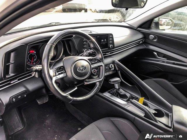 hyundai Elantra 2022 - 12