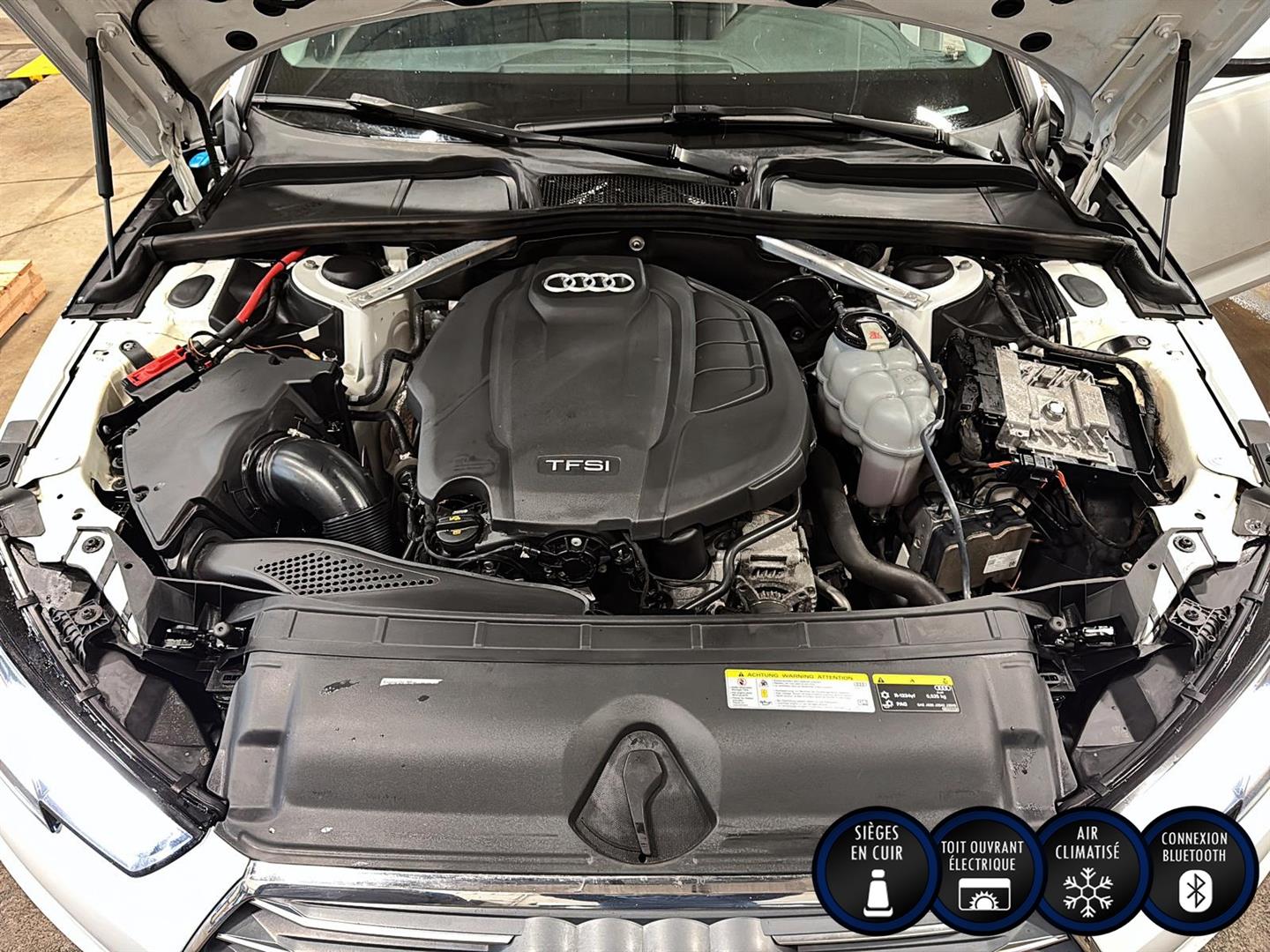 audi A4 Sedan 2019 - 15