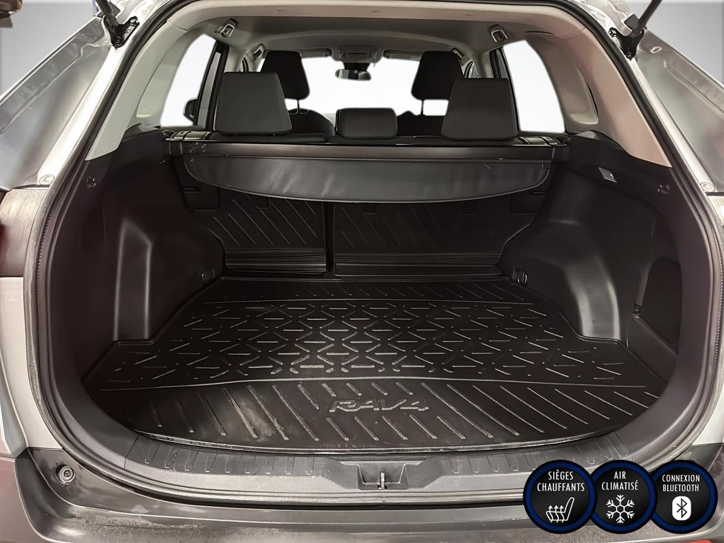 toyota RAV4 2021 - 11