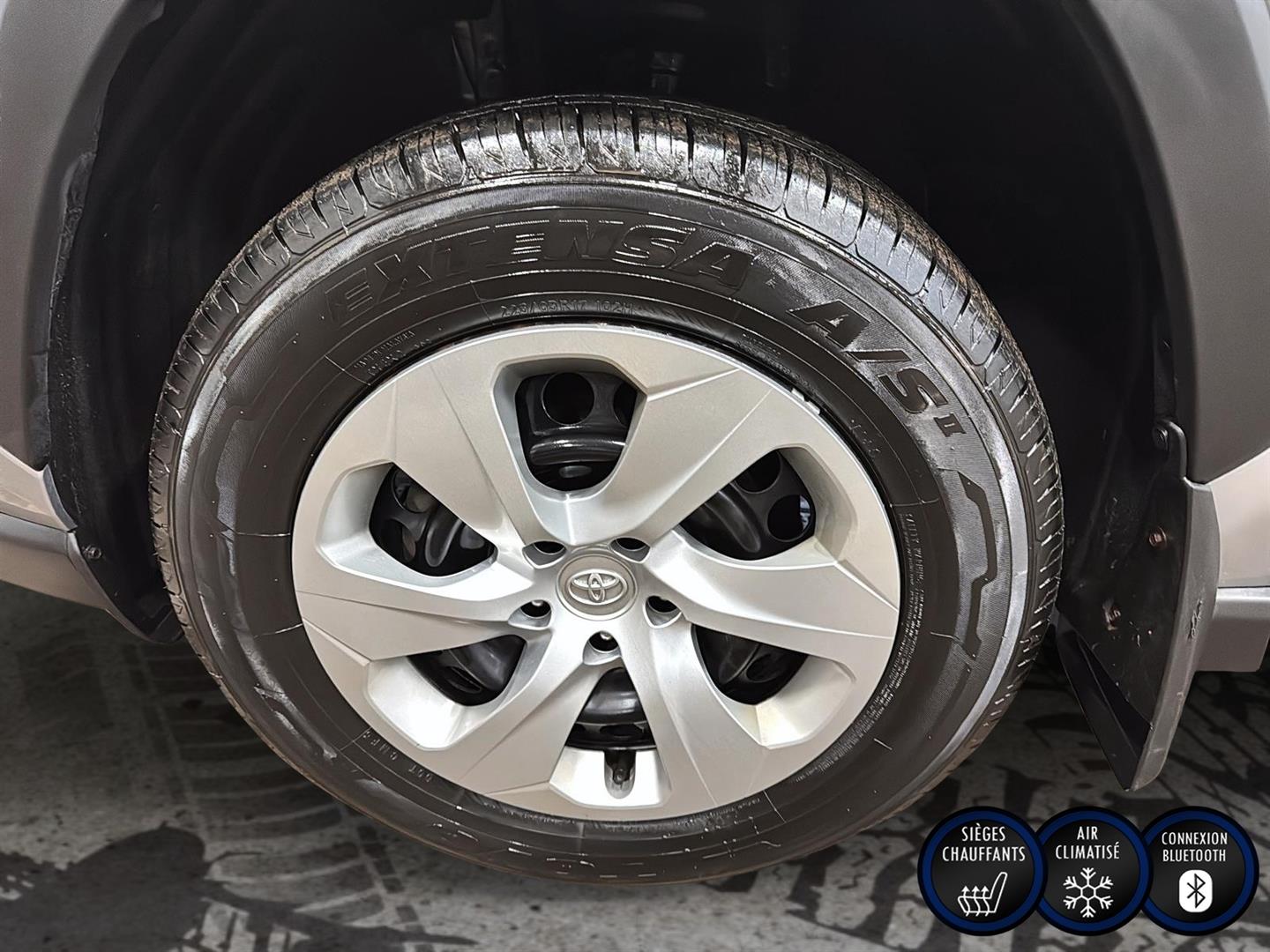 toyota RAV4 2021 - 13