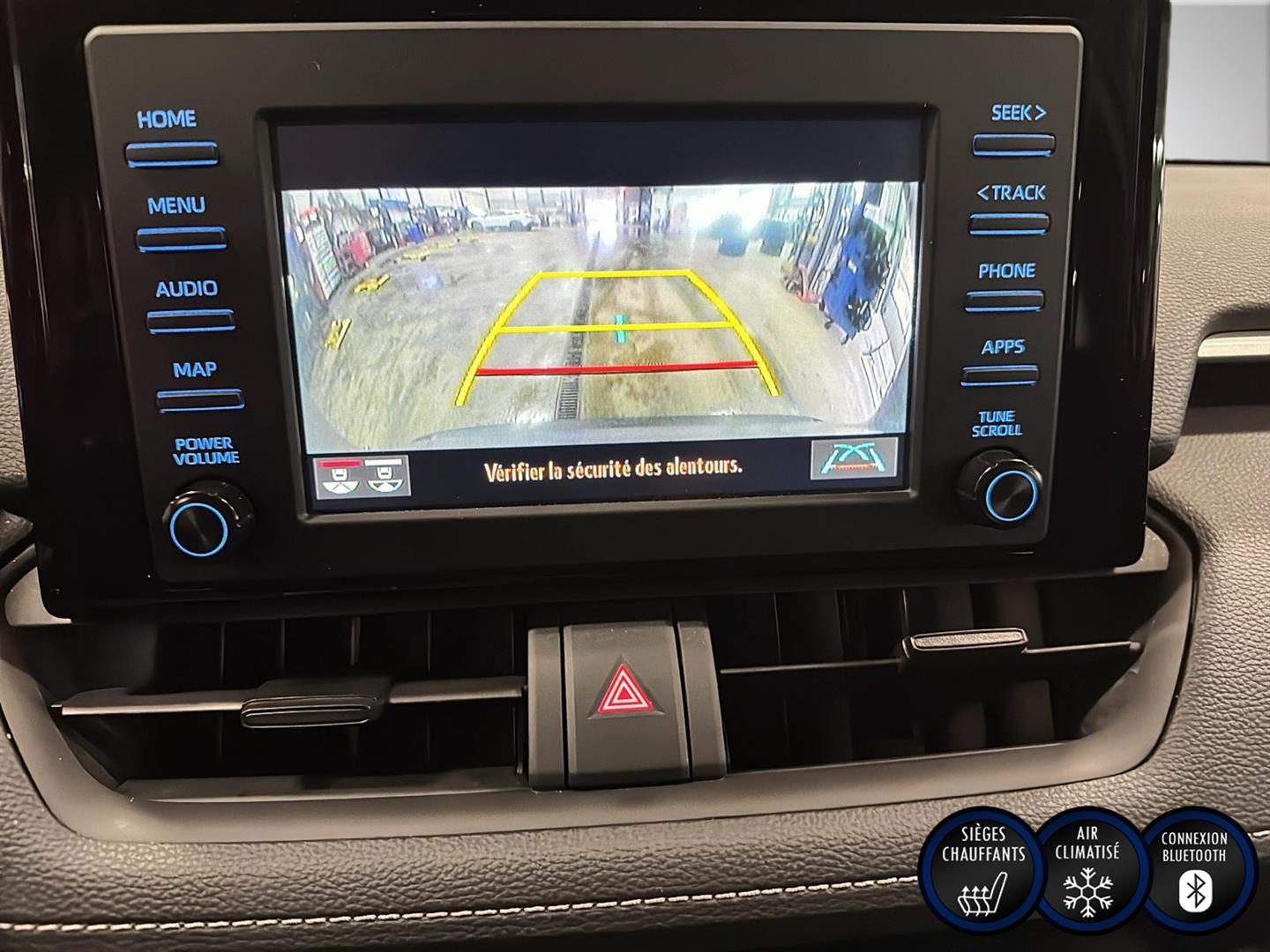 toyota RAV4 2021 - 26